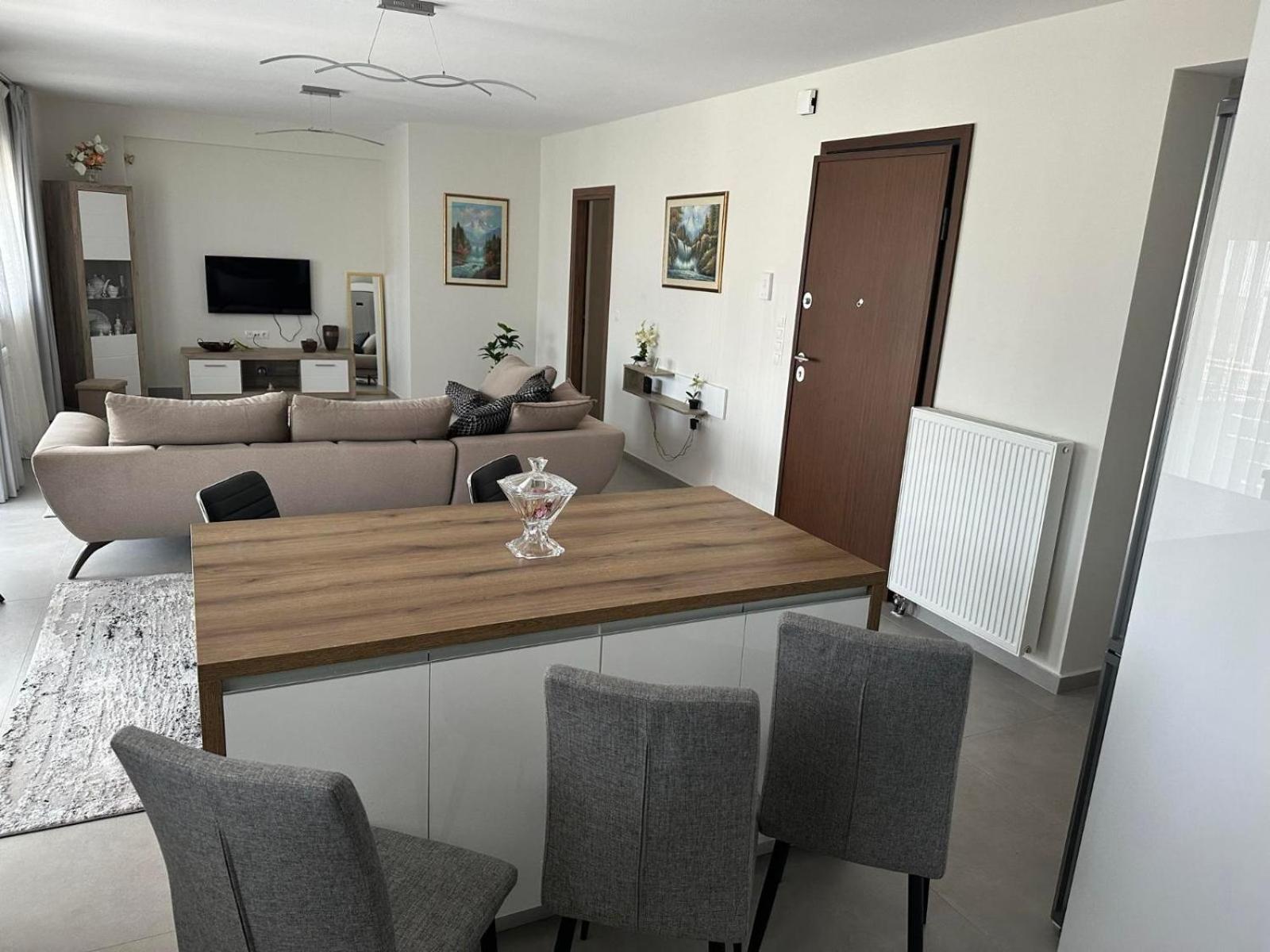 Poly'S Home 2 Ioannina Exterior foto